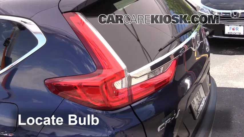 2017 Honda CR-V EX 1.5L 4 Cyl. Turbo Lights Reverse Light (replace bulb)